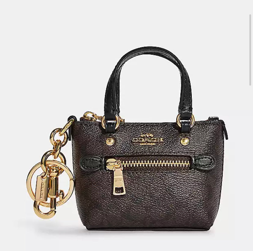 Gallery Micro tote bag charm