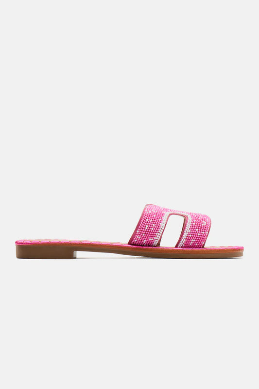 FASHIONOVA Keeping it Chic flat Slippers -Pink